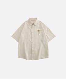 Flower Applique Strip Short Sleeve Shirt