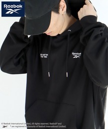 Reebok（リーボック）の「【Reebok/リーボック】裏起毛 刺繍ロゴ スウェット プルオーバーパーカー（パーカー）」