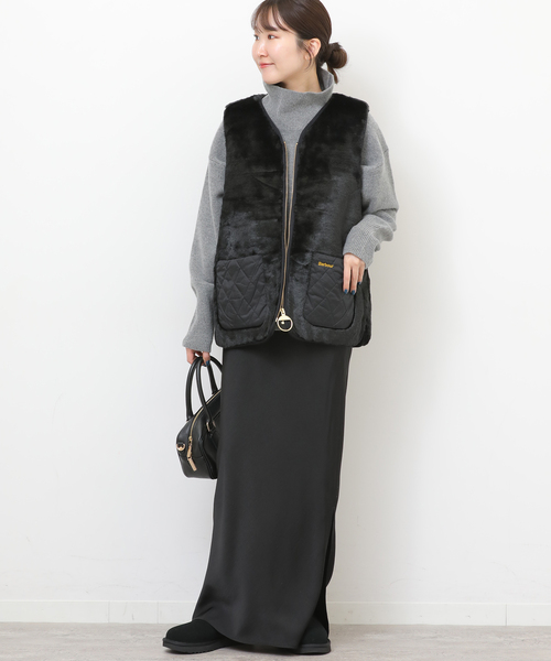 Barbour（バブアー）の「【BARBOUR/バブアー】 KARIN FAUX FUR GILET:ベスト（ベスト・レディース・ブラック/キャメル・10）」の14枚目の写真