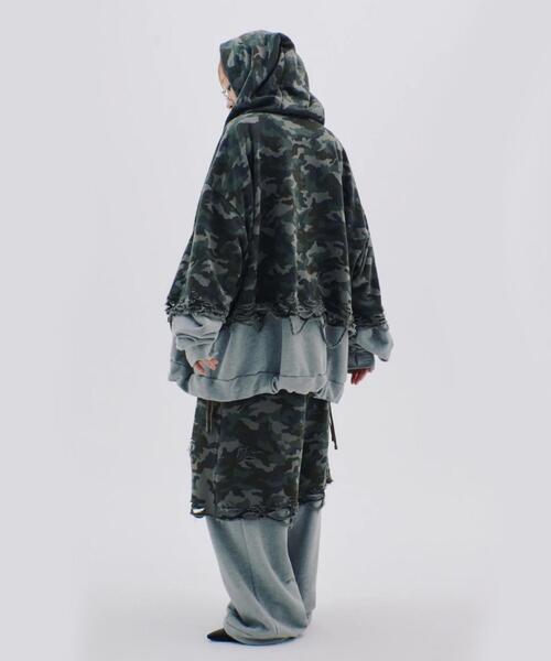neith.（ネイス）の「neith./ネイス/Layered Crush Sweat Pants(Camo×Gray)（スウェットパンツ・レディース・グレー・F）」の14枚目の写真