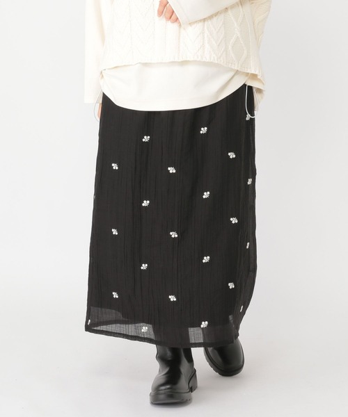 studio CLIP（スタディオクリップ）の「【daily CLIP】小花刺繍タイトスカート（スカート・レディース・ホワイト/ブラック・FREE）」の12枚目の写真