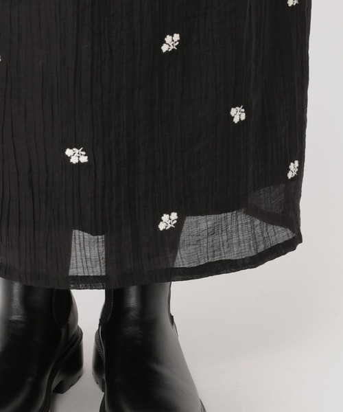 studio CLIP（スタディオクリップ）の「【daily CLIP】小花刺繍タイトスカート（スカート・レディース・ホワイト/ブラック・FREE）」の19枚目の写真