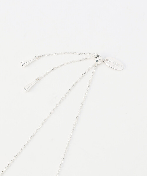 COMME CA ISM(コムサイズム)の「変形メタルパーツ パールネックレス(ネックレス・レディース・シルバー/ゴールド・FREE)」の6枚目の写真