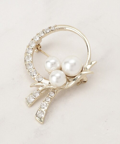 SHOO・LA・RUE（シューラルー）の「【セレモニー】ブローチ（ブローチ/コサージュ・レディース・ゴールド系/シルバー系/ゴールド系2/シルバー系3/ゴールド系3/ゴールド系1/シルバー系2/シルバー系1・00）」の10枚目の写真