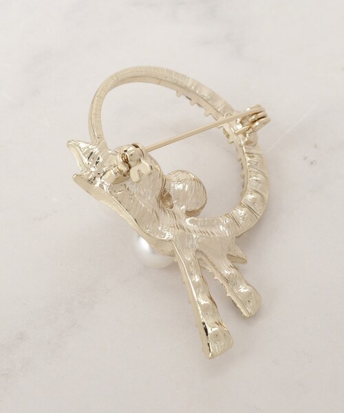 SHOO・LA・RUE（シューラルー）の「【セレモニー】ブローチ（ブローチ/コサージュ・レディース・ゴールド系/シルバー系/ゴールド系2/シルバー系3/ゴールド系3/ゴールド系1/シルバー系2/シルバー系1・00）」の12枚目の写真