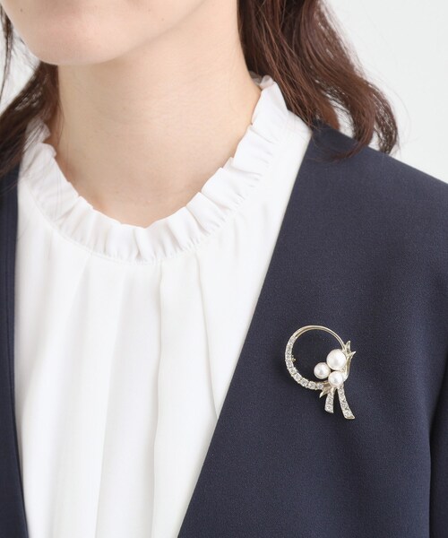 SHOO・LA・RUE（シューラルー）の「【セレモニー】ブローチ（ブローチ/コサージュ・レディース・ゴールド系/シルバー系/ゴールド系2/シルバー系3/ゴールド系3/ゴールド系1/シルバー系2/シルバー系1・00）」の13枚目の写真