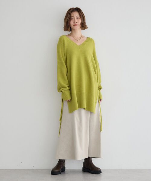 Editt by YECCA VECCA(エディットバイイェッカヴェッカ)の「Vネックドロストデザインニット(ニット/セーター・レディース・グリーン系その他3/ブラック/ライトベージュ・FREE)」の14枚目の写真