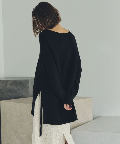 Editt by YECCA VECCA(エディットバイイェッカヴェッカ)の「Vネックドロストデザインニット(ニット/セーター・レディース・グリーン系その他3/ブラック/ライトベージュ・FREE)」の22枚目の写真