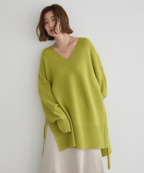 Editt by YECCA VECCA(エディットバイイェッカヴェッカ)の「Vネックドロストデザインニット(ニット/セーター・レディース・グリーン系その他3/ブラック/ライトベージュ・FREE)」の3枚目の写真