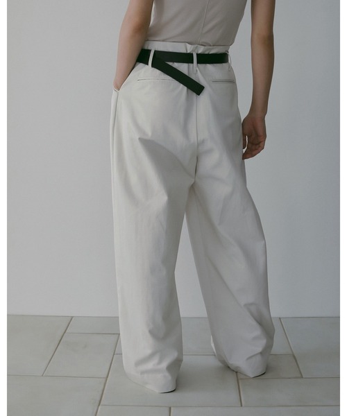 anuke（アンヌーク）の「Twill Loose Pants（その他パンツ・レディース・ベージュ/アイボリー・36inch/38inch）」の5枚目の写真