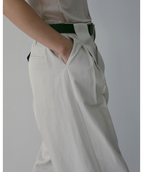 anuke（アンヌーク）の「Twill Loose Pants（その他パンツ・レディース・ベージュ/アイボリー・36inch/38inch）」の6枚目の写真