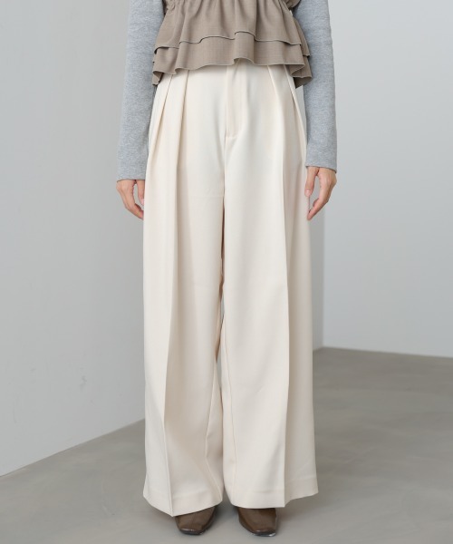 Bab(バブ)の「【選べるサイズ展開】ツータックワイドパンツ(その他パンツ・レディース・チャコールグレー/アイボリー/ベージュ・S/M/L)」の5枚目の写真