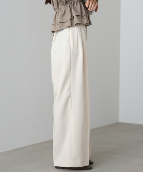 Bab(バブ)の「【選べるサイズ展開】ツータックワイドパンツ(その他パンツ・レディース・チャコールグレー/アイボリー/ベージュ・S/M/L)」の6枚目の写真
