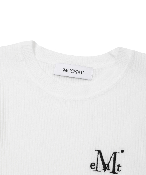 MUCENT(ムセント)の「アリモ ラウンドネック クロップリブニット (3カラー)(ニット/セーター・レディース・ブラック/グレー/アイボリー・FREE)」の5枚目の写真