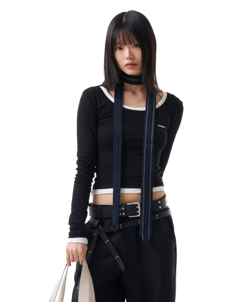 IUGAMAKARAS(イウガマカラス)の「U-Neck Fitted Top (Black)(Tシャツ/カットソー・レディース・その他・FREE)」の8枚目の写真