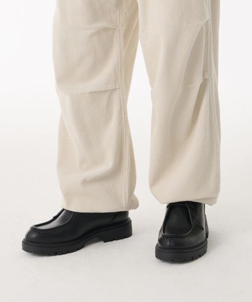 MUSINSA STANDARD（ムシンサスタンダード）の「コーデュロイパラシュートパンツ[クリーム]（その他パンツ・メンズ・その他・38/26/27/28/29/36/34/32/30/31/33）」の9枚目の写真