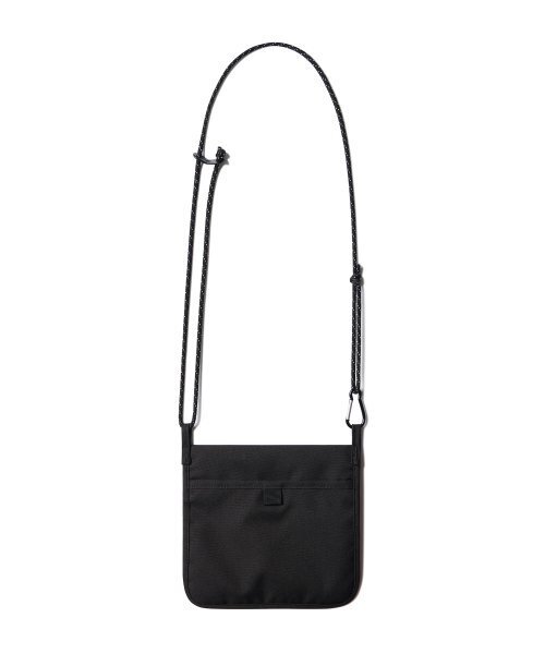 MUSINSA STANDARD（ムシンサスタンダード）の「コーデュラフラットサコッシュ[ブラック]（メッセンジャーバッグ・レディース・その他・FREE）」の2枚目の写真
