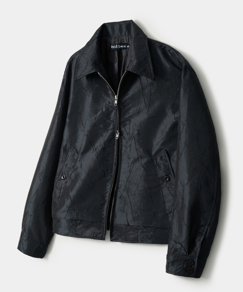 TRIP LE SENS(トリップ ル センス)の「プリーツクロップブルゾン_ブラック(ブルゾン・レディース・その他・MEDIUM/LARGE)」の4枚目の写真