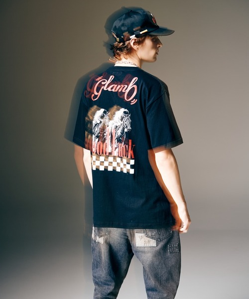 glamb(グラム)の「Good Luck T-Shirt IV / グッドラックTシャツⅣ(Tシャツ/カットソー・メンズ・ホワイト/ブラック・S/M/L)」の11枚目の写真