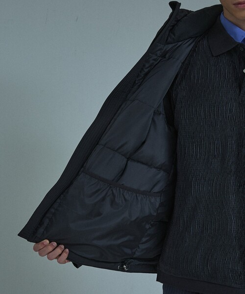 ABAHOUSE（アバハウス）の「【LIMONTA】700FP フーデットダウンジャケット / ショートブルゾン（ダウンジャケット/コート・メンズ・ブラック/ブラウン/アイボリー・44/46/48）」の7枚目の写真