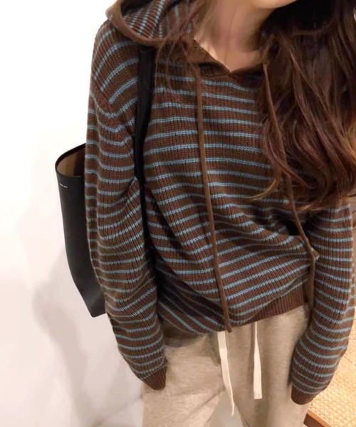 Vipoa（ヴィポア）の「Blue stripe foodie knit（ニット/セーター・レディース・ブラウン・FREE）」の2枚目の写真