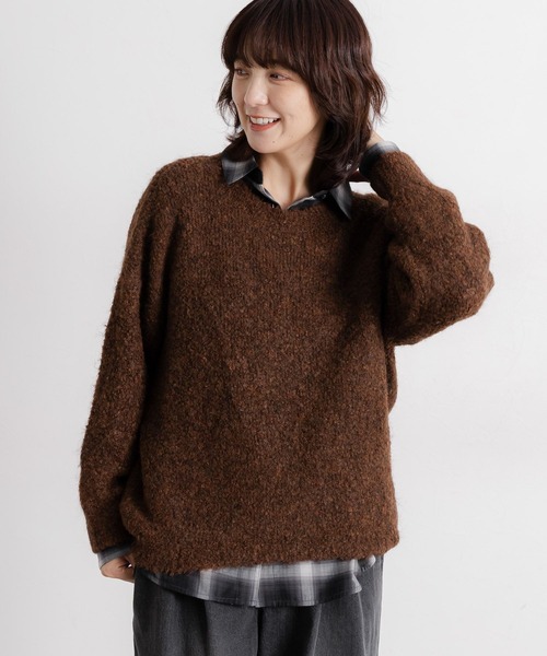 studio CLIP（スタディオクリップ）の「5ゲージウールミックスブークレニット（ニット/セーター・レディース・チャコール/ブラウン/アイボリー・FREE）」の2枚目の写真