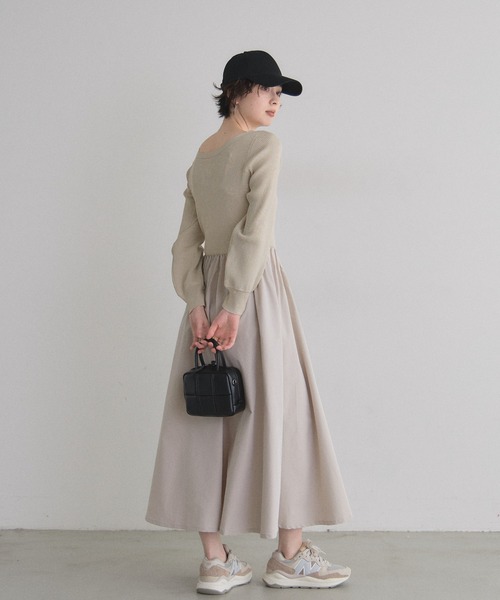 &. NOSTALGIA(アンドドットノスタルジア)の「布帛ドッキングニットワンピース(ワンピース・レディース・アイボリー/チャコールグレー/ブラウン・M)」の5枚目の写真