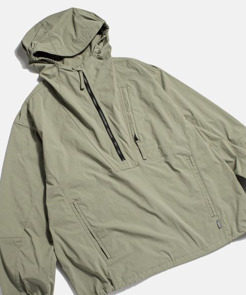 ESPIONAGE(エスピオナジ)の「PCU Level 4 Pullover Jacket Stone Grey(ナイロンジャケット・レディース・その他・MEDIUM/LARGE/X-LARGE)」の5枚目の写真