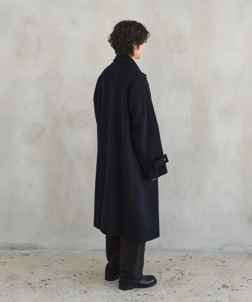 HORLISUN(ホーリーサン)の「Winterport Wool Coat Dark Navy(チェスターコート・メンズ・その他・LARGE/MEDIUM/SMALL)」の3枚目の写真