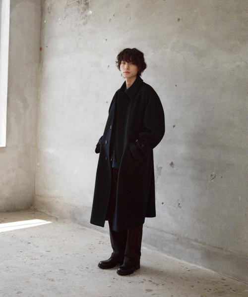 HORLISUN(ホーリーサン)の「Winterport Wool Coat Dark Navy(チェスターコート・メンズ・その他・LARGE/MEDIUM/SMALL)」の2枚目の写真
