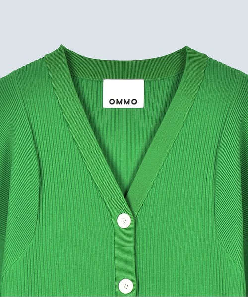 OMMO（オーエムエムオー）の「SQUARESLEEVE V NECK KT CD（カーディガン/ボレロ・レディース・ブルー/グレー/ブラック/グリーン・F）」の19枚目の写真