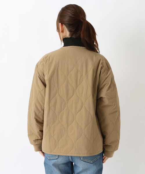 one'sterrace(ワンズテラス)の「中綿キルティングニットコンビジャケット(ブルゾン・レディース・グレー系4/ベージュ系8・02)」の5枚目の写真