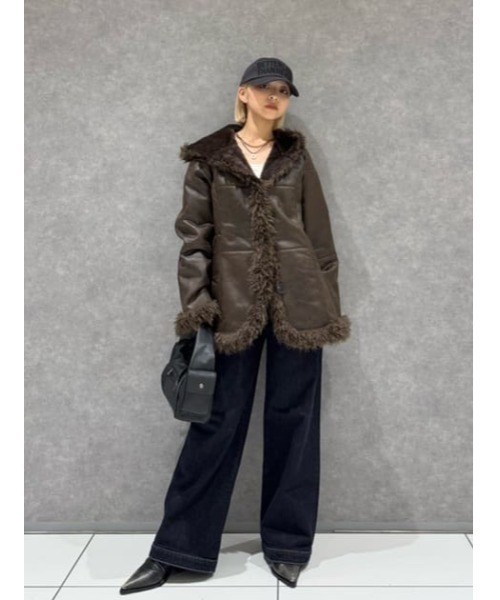 LAGUA GEM(ラグアジェム)の「VINTAGE FAUX FUR MIDDLE ムートン(ムートンコート・レディース・アイボリー/ブラウン・FREE)」の17枚目の写真