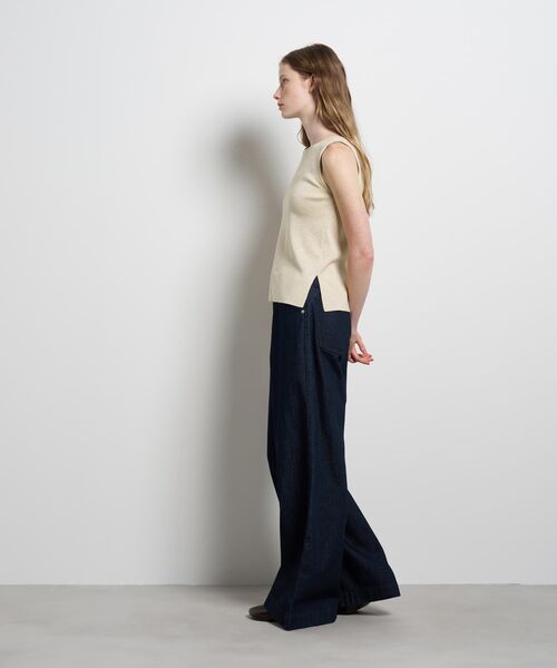 LANVIN en Bleu（ランバンオンブルー）の「ラメノースリーブニット（ニット/セーター・レディース・グレー/チャコールグレー/ベージュ・38）」の17枚目の写真