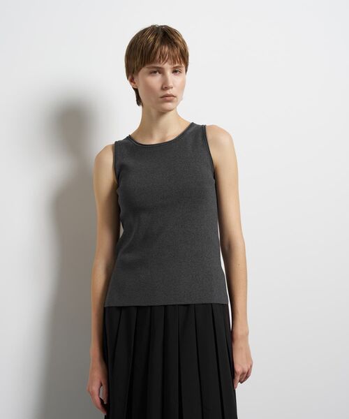 LANVIN en Bleu（ランバンオンブルー）の「ラメノースリーブニット（ニット/セーター・レディース・グレー/チャコールグレー/ベージュ・38）」の11枚目の写真