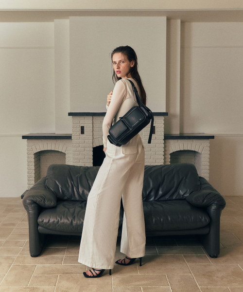 セール】シダーショルダーバッグ（ブラック）（ショルダーバッグ