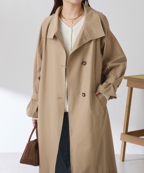 今季　コラージュギャラルダギャランテ　ベージュ トレンチ　アウター　ジャケット COLLAGE GALLARDAGALANTE（コラージュガリャルダガランテ）の「ミディ