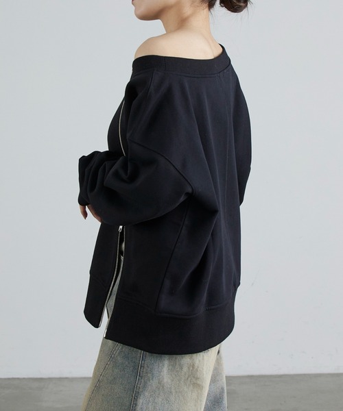 Lui's（ルイス）の「前ファスナーオフショルダースウェット（Tシャツ/カットソー・レディース・ブラック/オフホワイト・FREE）」の11枚目の写真