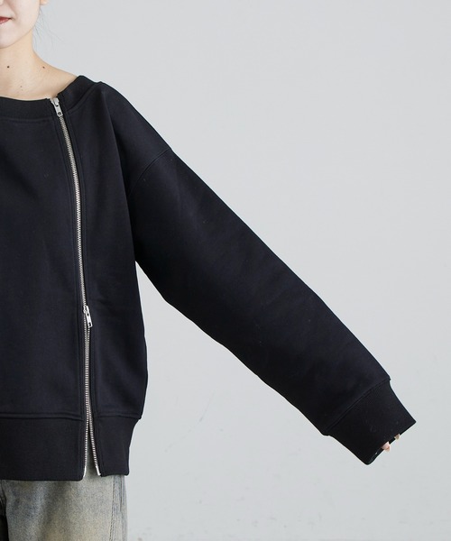 Lui's（ルイス）の「前ファスナーオフショルダースウェット（Tシャツ/カットソー・レディース・ブラック/オフホワイト・FREE）」の9枚目の写真