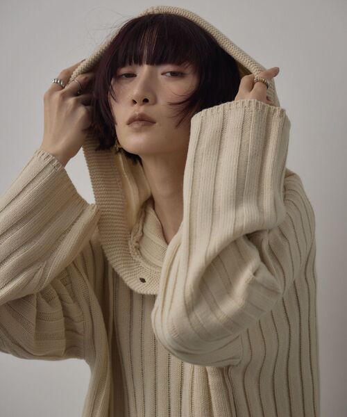 kivi（キヴィ）の「フードリブニット（ニット/セーター・レディース・ダークグレー/ブラック/ナチュラル・FREE）」の9枚目の写真