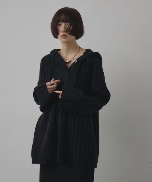 kivi（キヴィ）の「フードリブニット（ニット/セーター・レディース・ダークグレー/ブラック/ナチュラル・FREE）」の11枚目の写真