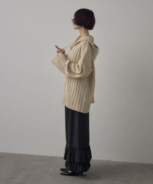 kivi（キヴィ）の「フードリブニット（ニット/セーター・レディース・ダークグレー/ブラック/ナチュラル・FREE）」の20枚目の写真