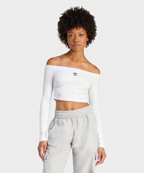 adidas(アディダス)の「adidas/アディダス ESSENTIALS RIBU OFF SHOULDER リブ編み オフショルダー 秋 秋服 2026年秋冬(Tシャツ/カットソー・レディース・ブラック/ホワイト・L/M/S/XS)」の13枚目の写真