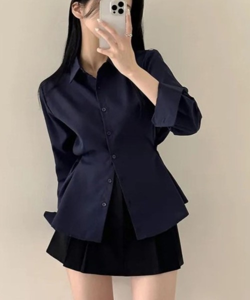 WEGO(ウィゴー)の「WEGO/【大人気】ウエストシェイプワントーンタックシャツ(シャツ/ブラウス・レディース・サックスブルー/ホワイト/ネイビー・MEDIUM/LARGE)」の12枚目の写真