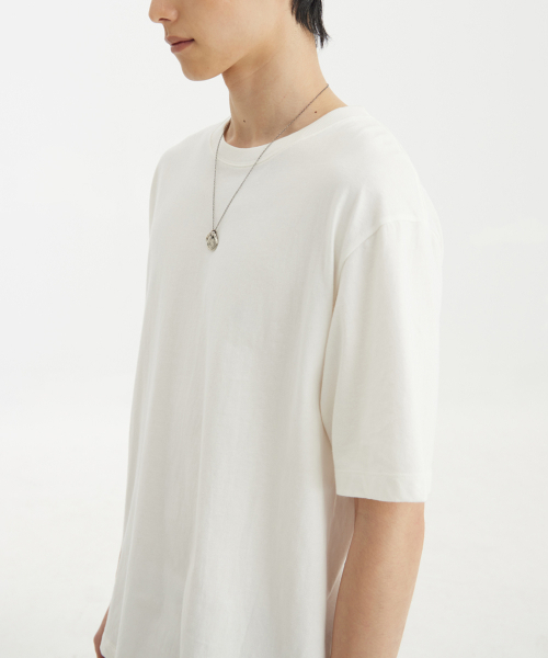 YOUTH(ユース)の「Relaxed T-Shirt - White(Tシャツ/カットソー・レディース・その他・S/M)」の2枚目の写真