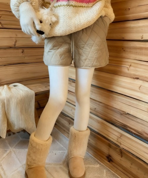 gossip!ロサンゼルス(ゴシップロサンゼルス)の「4色展開【Y2Kガーリー】レトロキルティングショートパンツ(その他パンツ・レディース・ブラック/オフホワイト/グレー/ベージュ・M)」の19枚目の写真
