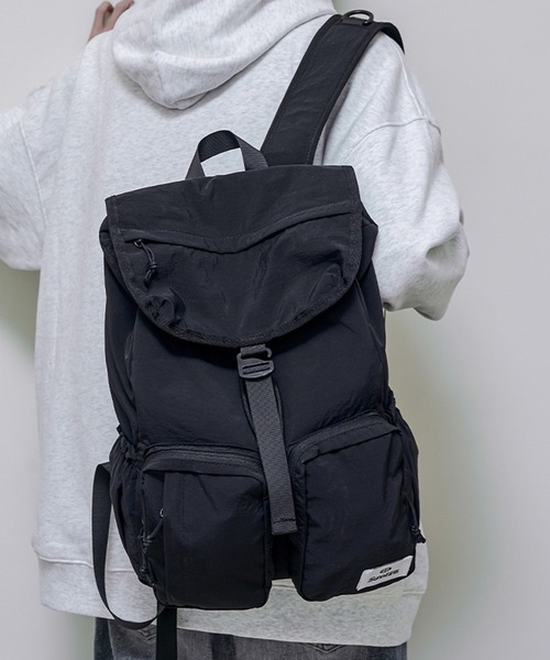 WESTSEA(ウエストシー)の「A4対応 ナイロン バックパック フラップデザイン(バックパック/リュック・メンズ・グレー/ブラック/アイボリー・FREE)」の9枚目の写真