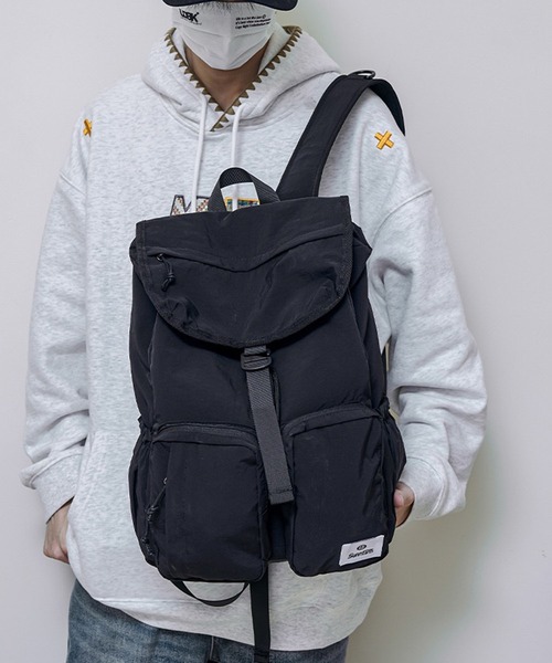 WESTSEA(ウエストシー)の「A4対応 ナイロン バックパック フラップデザイン(バックパック/リュック・メンズ・グレー/ブラック/アイボリー・FREE)」の10枚目の写真