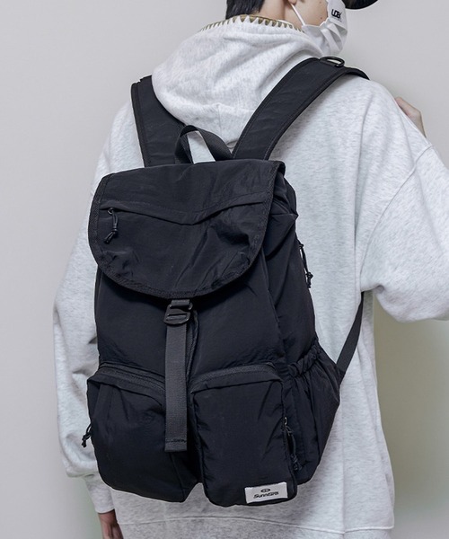 WESTSEA(ウエストシー)の「A4対応 ナイロン バックパック フラップデザイン(バックパック/リュック・メンズ・グレー/ブラック/アイボリー・FREE)」の12枚目の写真