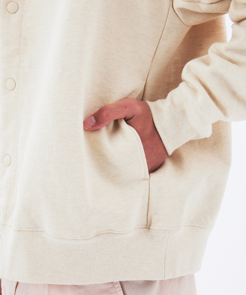 Snow Peak（スノーピーク）の「snow peak / スノーピーク 別注 リサイクル コットン スナップ カーディガン（スウェット・メンズ・サファリグリーン/アイボリー/ピンク・LARGE/MEDIUM）」の18枚目の写真